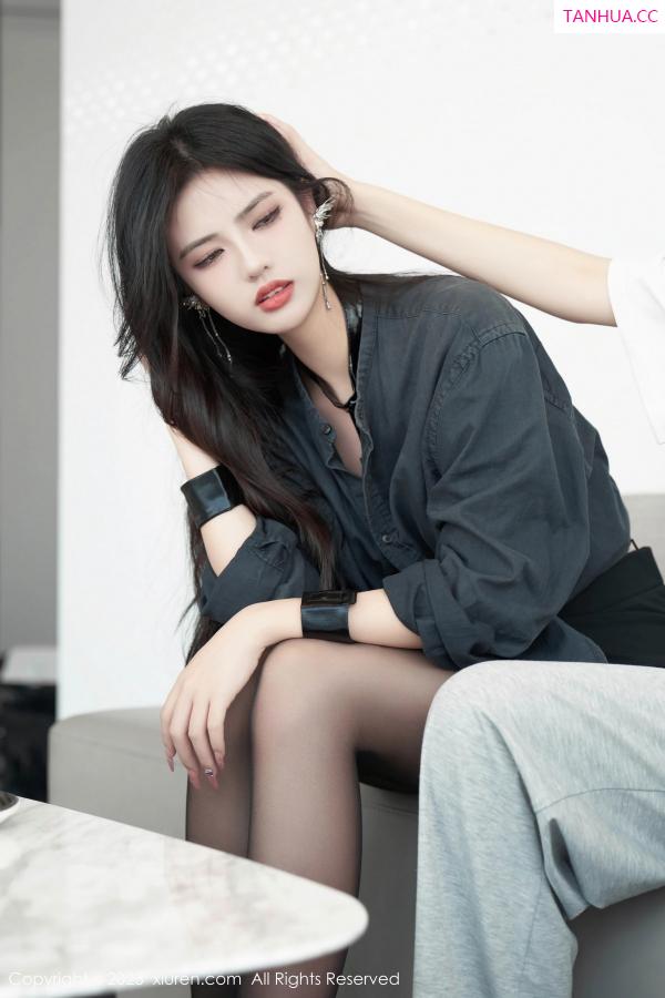 李浅浅  [XiuRen]高清写真图 2023.07.19 No.7100 浅浅Danny 情趣服饰第25张图片